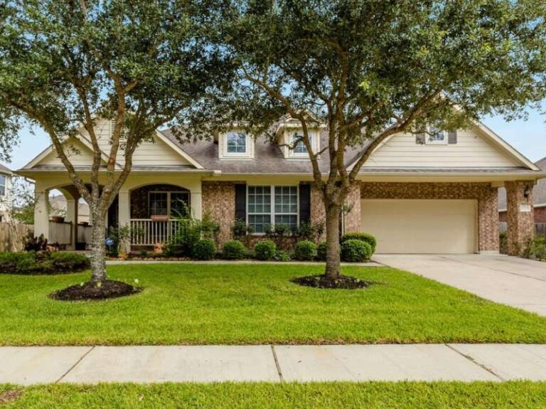 A nice residential house with foundation restored by Continental Foundation Restoration